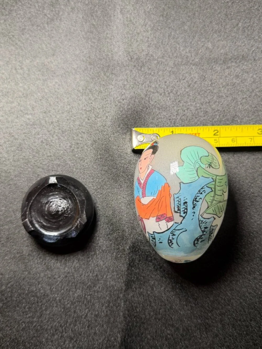 Vtg Chinese Hand-Painted Reverse Inside Glass Egg Geisha Lady Wooden Stand EUC